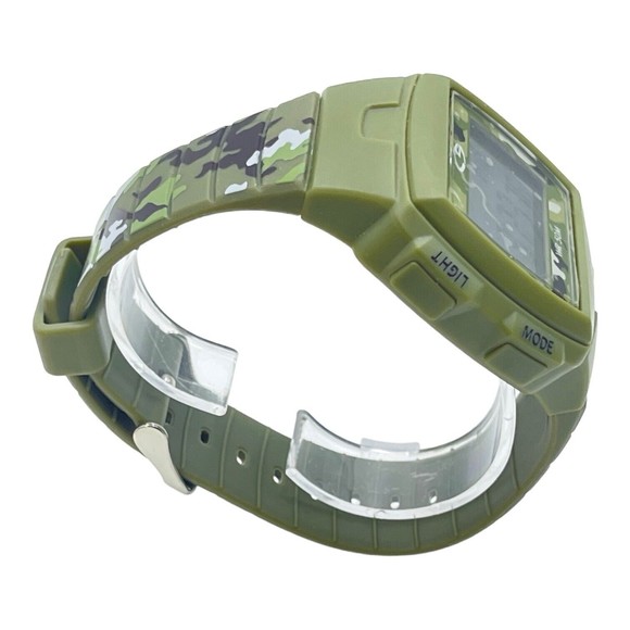 C9 By Champion CAMOUFLAGE WR50M CHRONO WRIST WATCH - New Battery - Picture 4 of 6